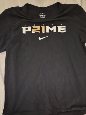 Nike Black T-Shirt with White and Gold 'PRIME' Logo